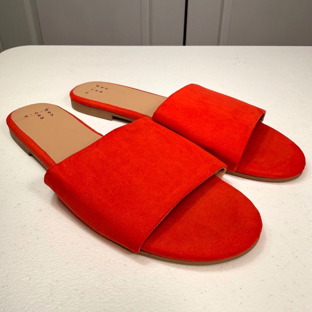 A New Day Red Slide Sandals Minimalist Flat Open Toe Summer Shoes Womens Size 7